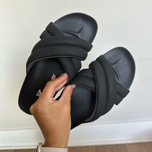 Puffy Slide Sandals LIKE NEW